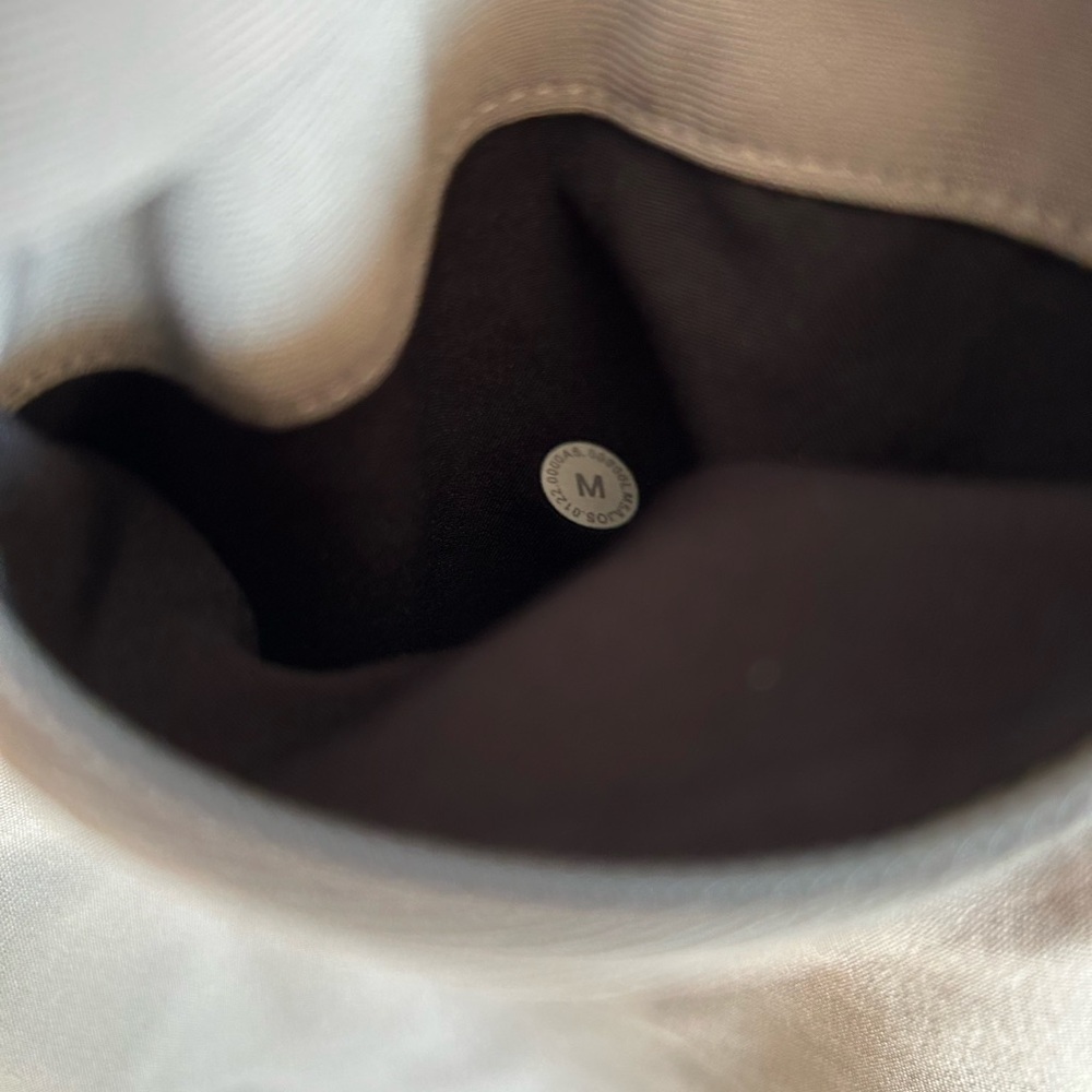 Lululemon Joggers - Picture 5 of 8
